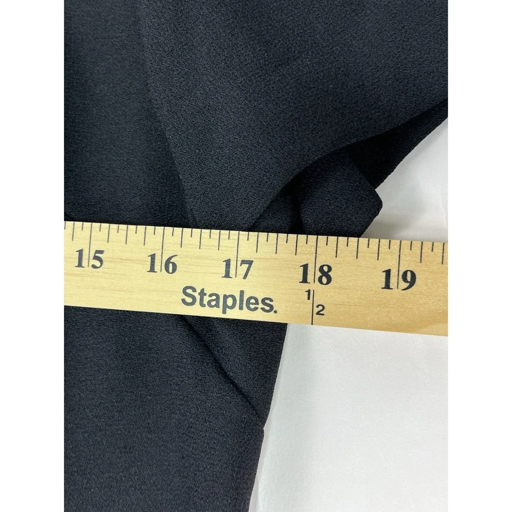 Leslie Fay Women's Black Sheath Dress Sz‎ 8P Zip Back Classic Little Black Dress